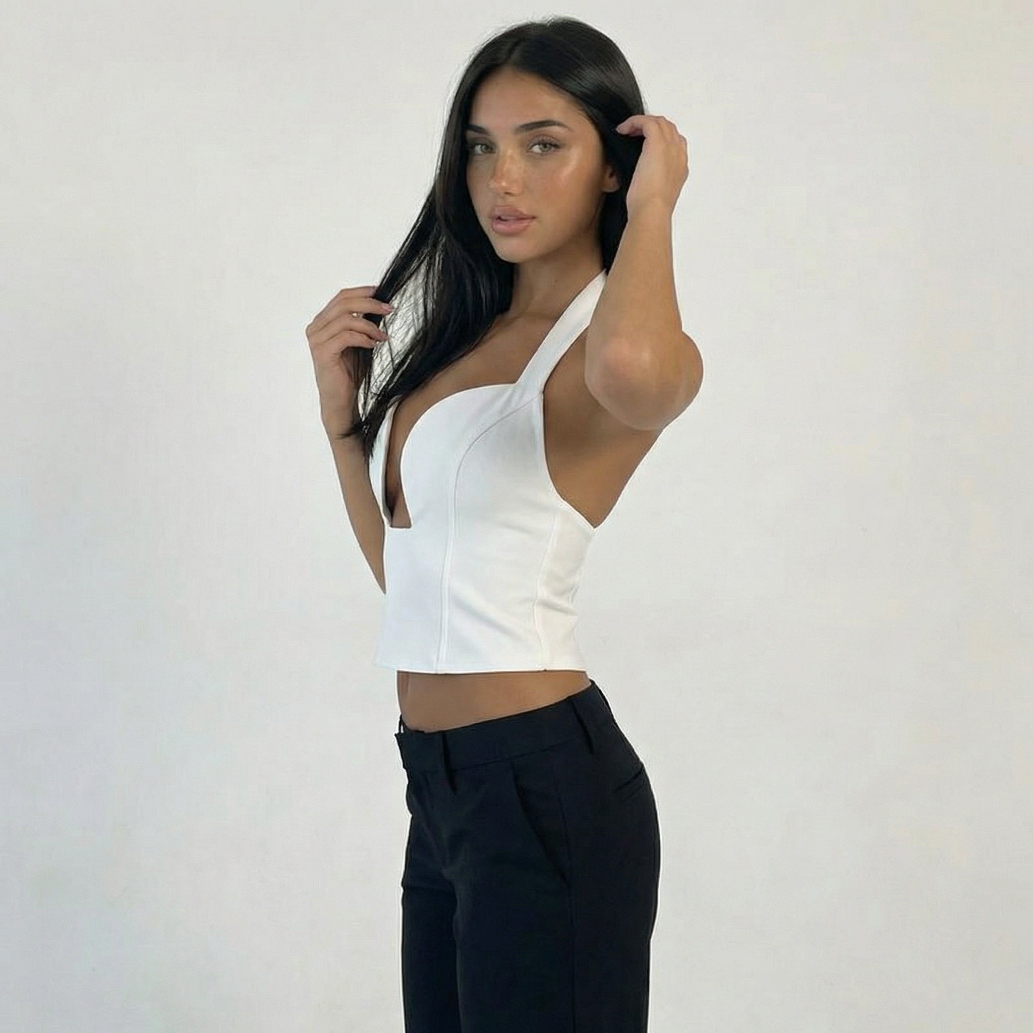 AMARA PERFECT HALTER TOP